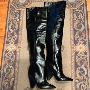 These new Yves Saint Laurent over the knee boots are beautiful and very sexy